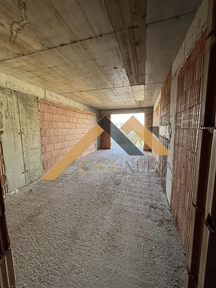 Продава се Двустаен апартамент в София, Люлин 6 - 68 кв.м за 1368 €/кв.м - Снимка #1