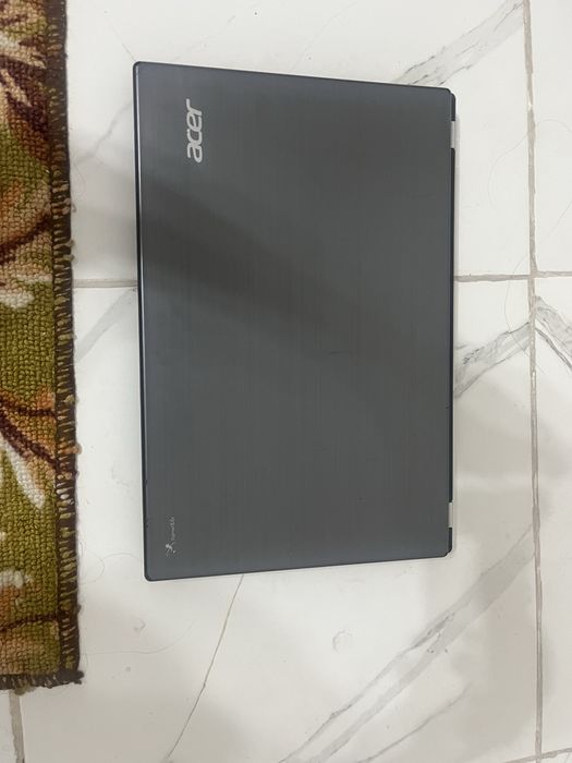 Acer и compaq продаются вместе