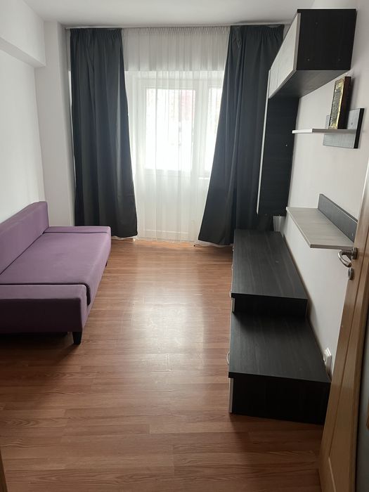 Inchiriez Apartament 2 Camere Central