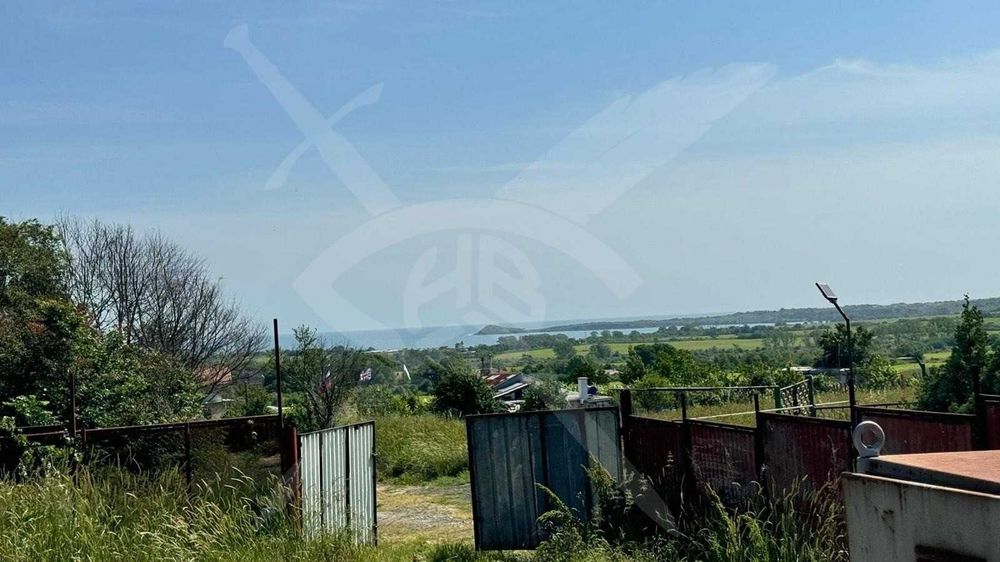 Парцел в село Атия 80291