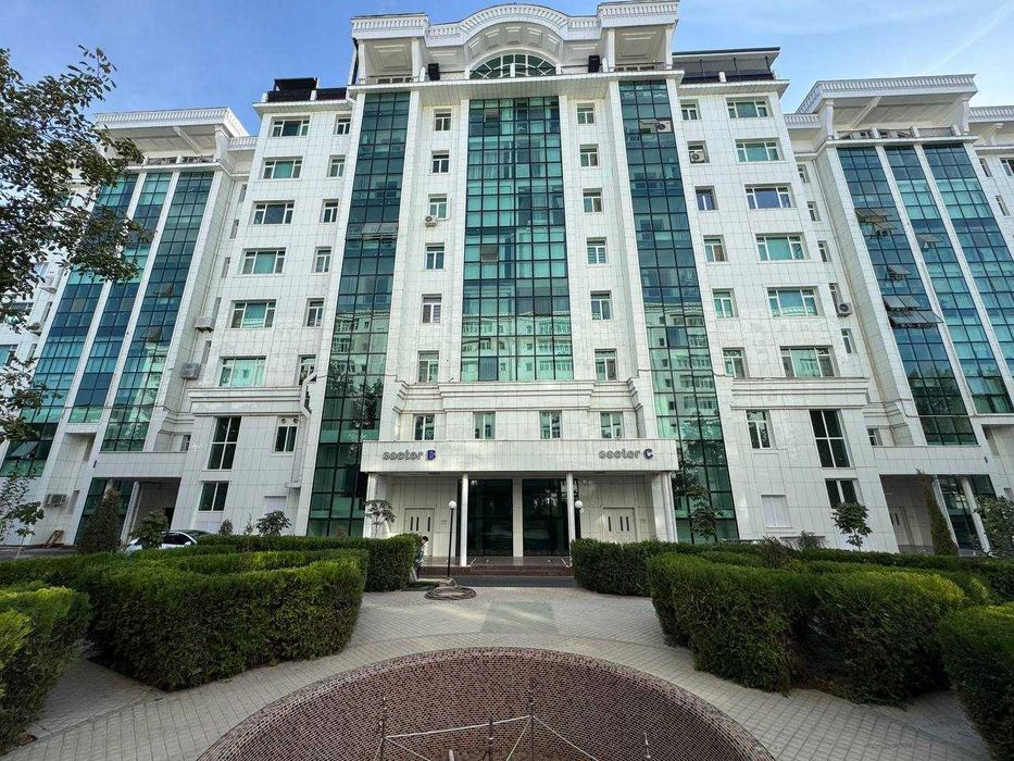 Аренда коммерческого помещения 302 м² | Юнусабад,  Korzinka Shedevr