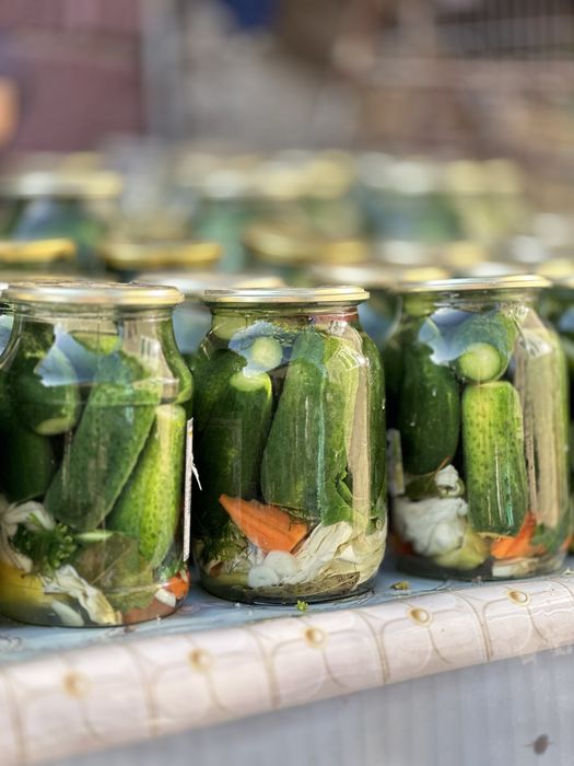 Салаты, огурцы, лечо