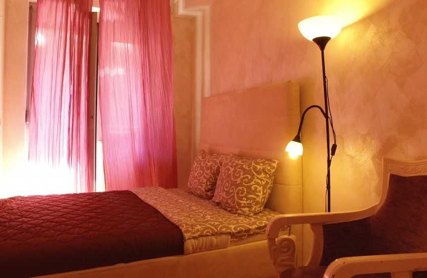Дава се под наем Тристаен апартамент в Пловдив, Кършияка - 88 кв.м за 382.5 € - Снимка #1