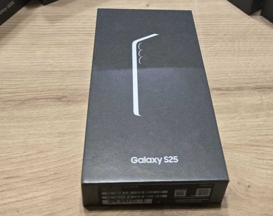 Продавам Samsung S25, 128GB