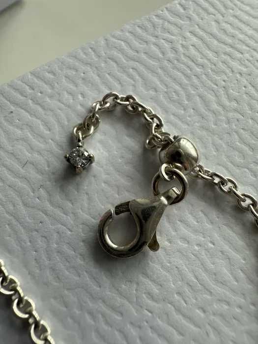 Гривна Пандора|Pandora