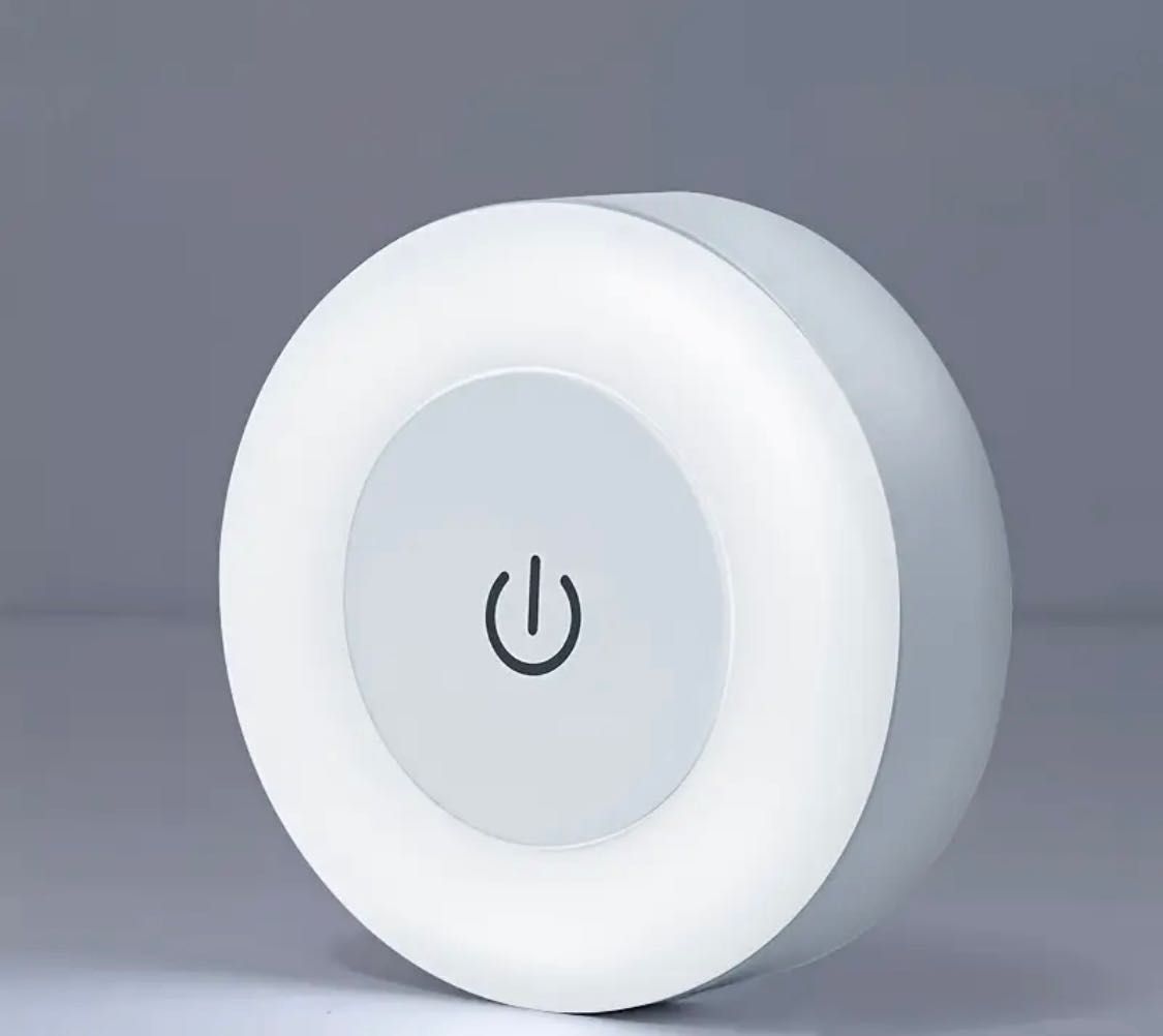 LED Нощна лампа 2025