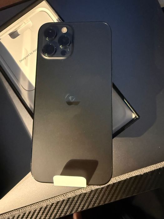 iPhone 12 Pro Max (Заменен от официален сервиз с чисто нов)