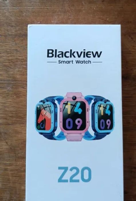 Чисто нов детски смарт часовник