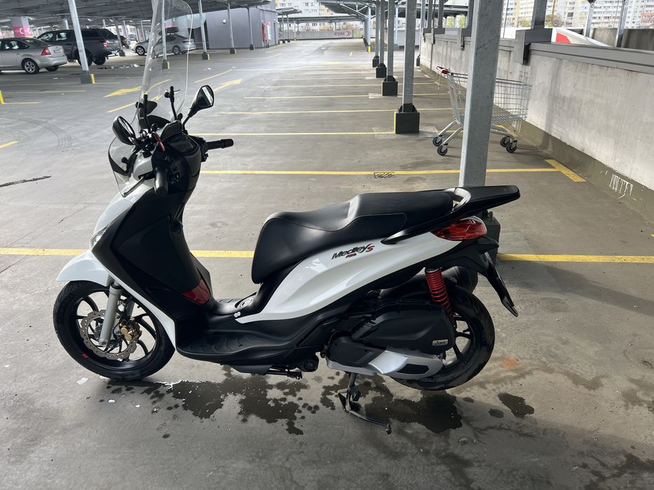 Vand scuter Piaggio Medley S 125