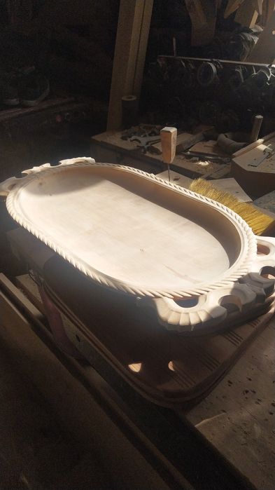 Астау . Блюдо из дерева