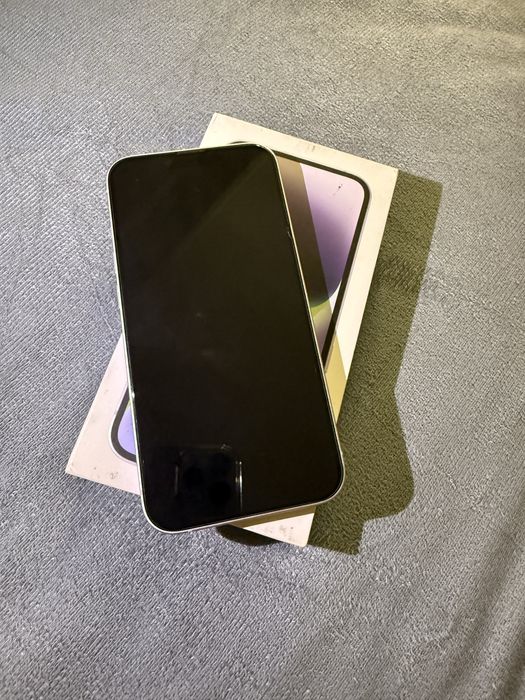 продам iphone 14