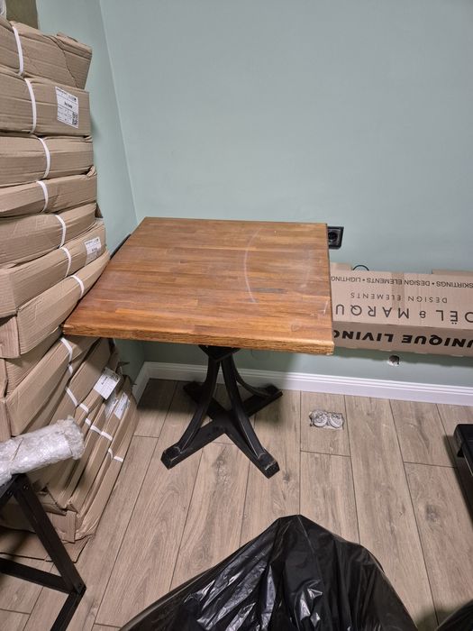 Продам стол деревянный