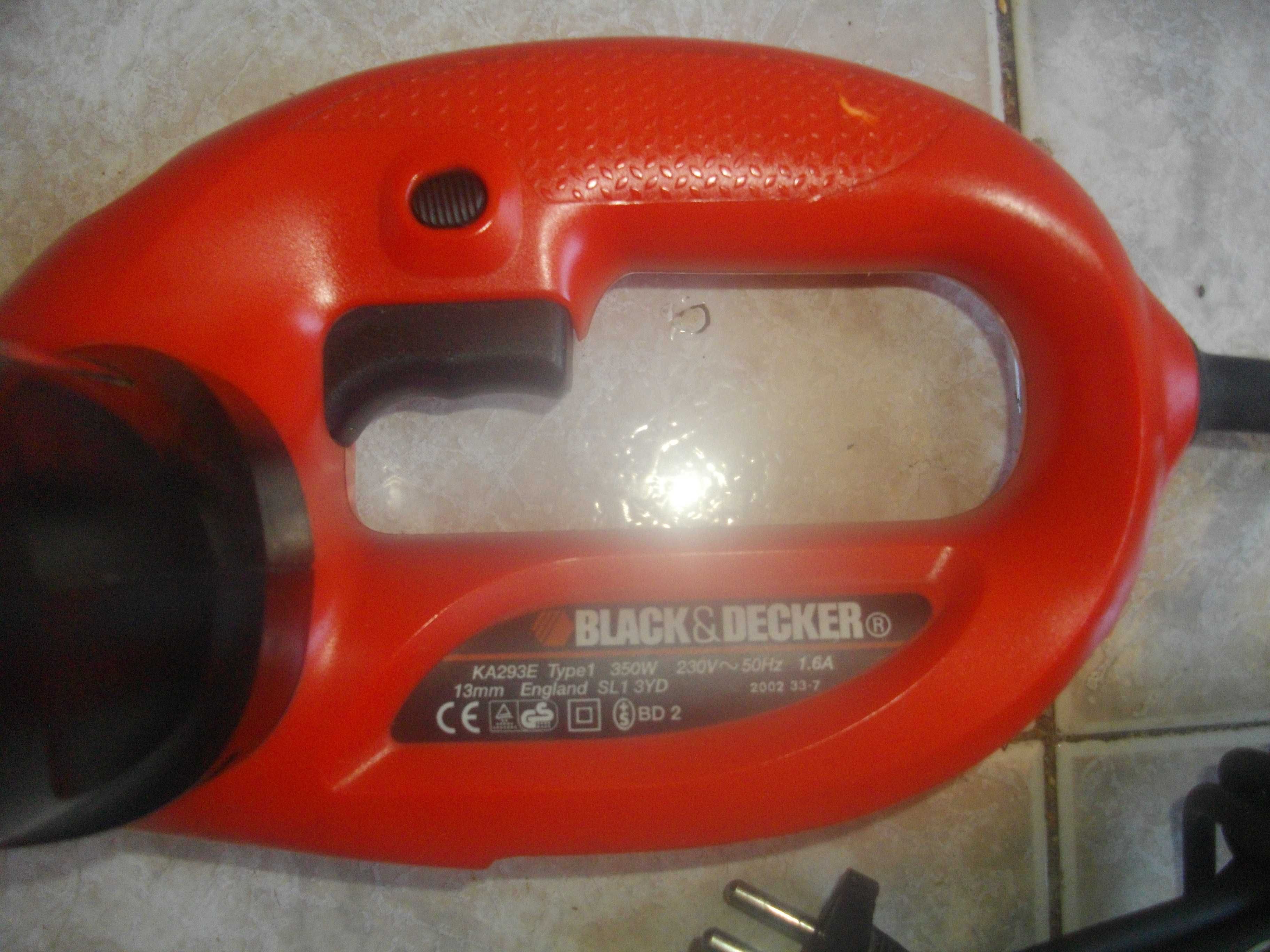 Black Decker KA29-Англ.Мини Лентов Шлайф-Ел.Пила-Шлайфане Трудни Места