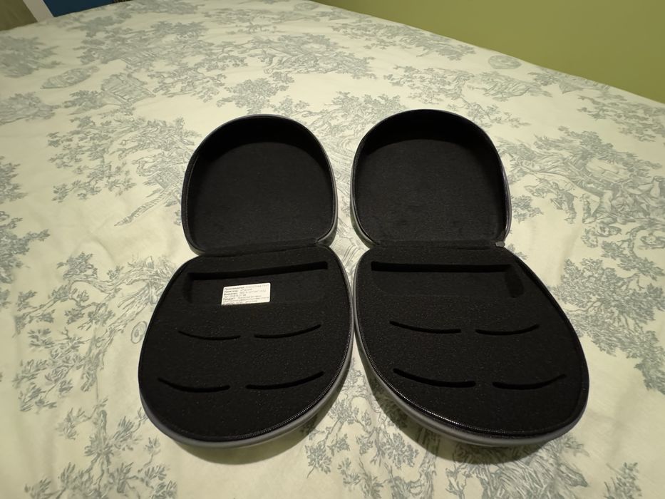 Калъф за очила Emporio Armani / ЕА4115