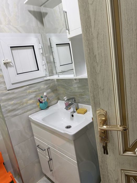 Baynalminal Seul kochasida 4/1/4 90 kv remont yahshi