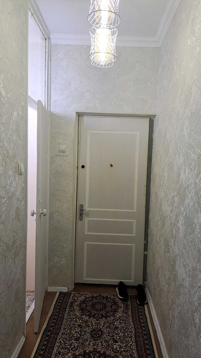 Chilonzor 17 2 xona uy sotiladi