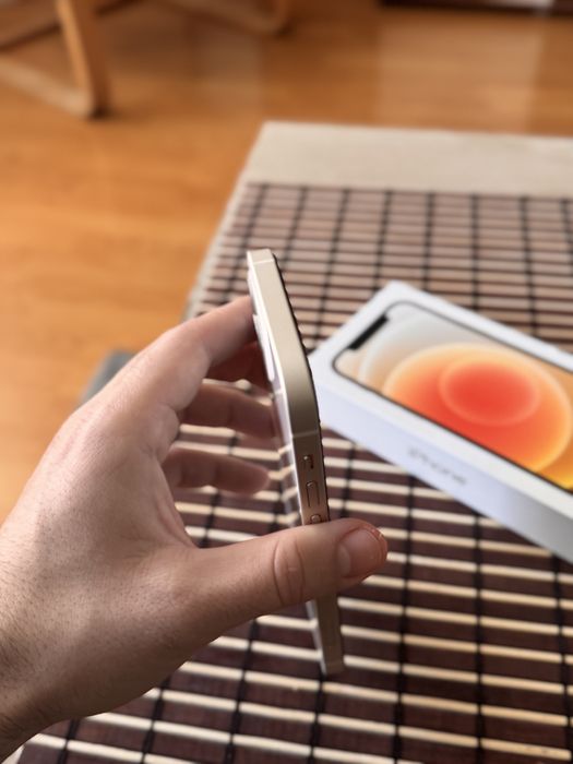 iPhone 12, Whtie 128 GB