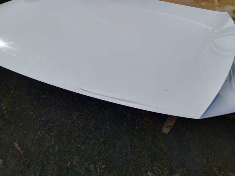 Capota motor grila bara passat b8