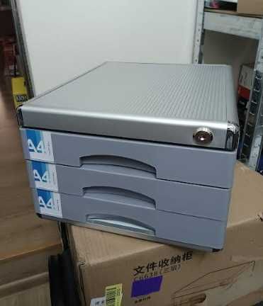 Метална кутия за съхранение на документи TUKA-i-AKUT TKD8601-3F
