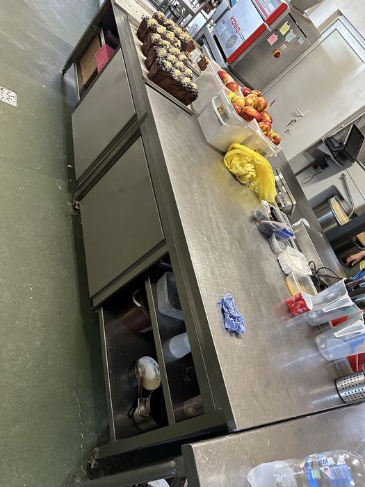 Mese inox patiserie/ brutarie