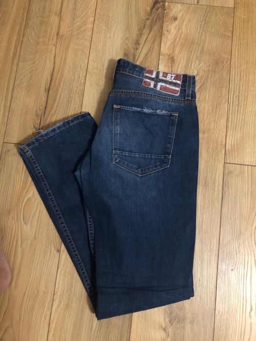 NAPAPIJRI-blugi in stare impecabila, pentru barbati