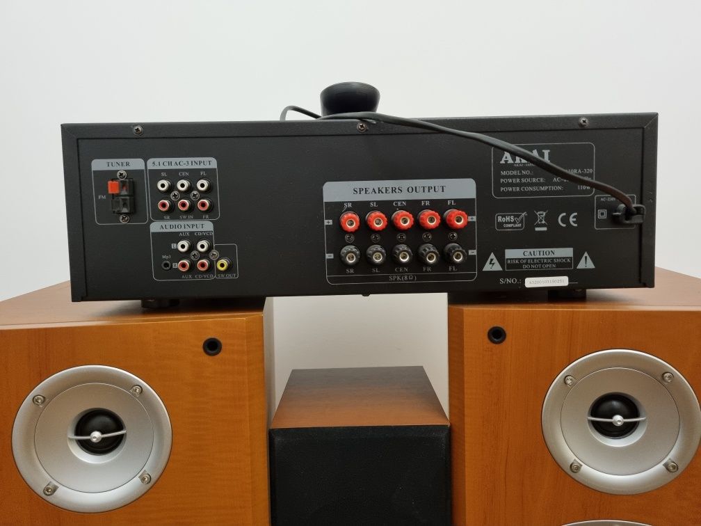 Sistem surround AKAI + statie AKAI