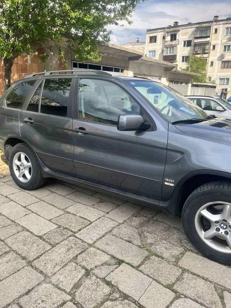 BMW X5 2001г. 231кс.
