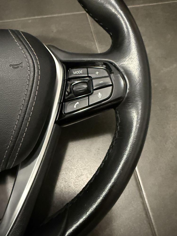 Волан с еърбег airbag BMW G30 G20 G01