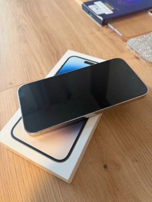 Apple iPhone 14 Pro Max - 128GB - Mint Condition - Battery 100% - Silv