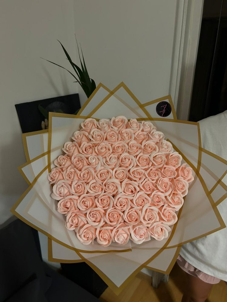 Buchet trandafiri sapun