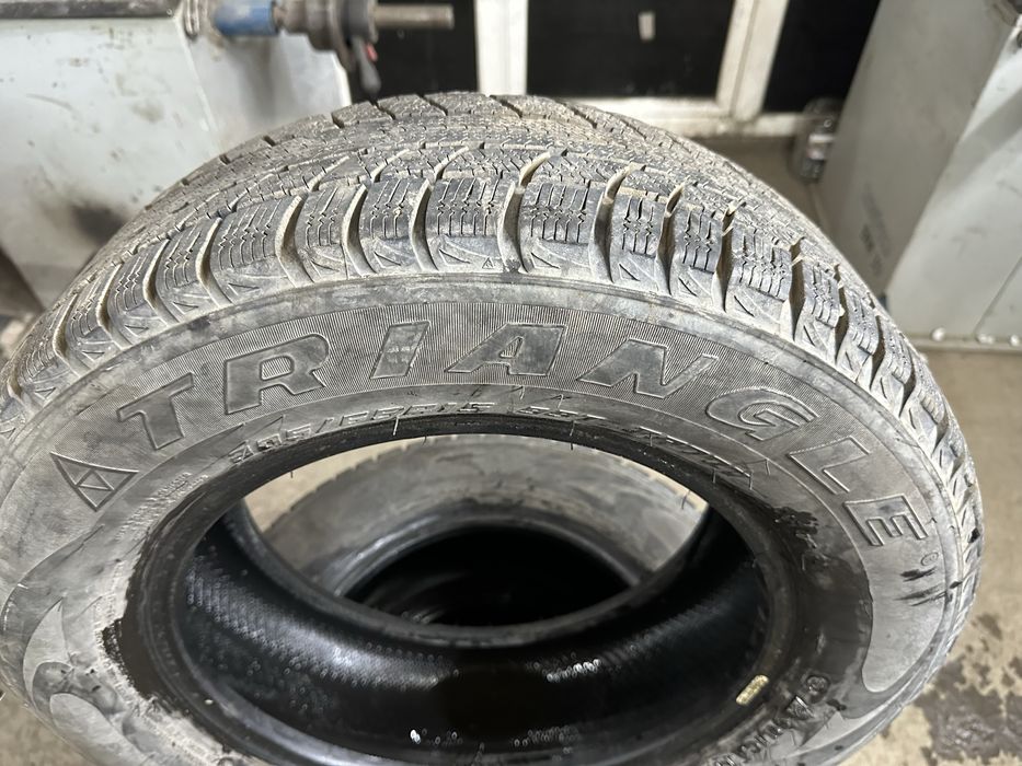 Triangle            R-15