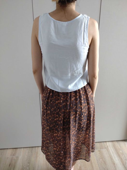 Rochie traditionala, Fusta, Maiou