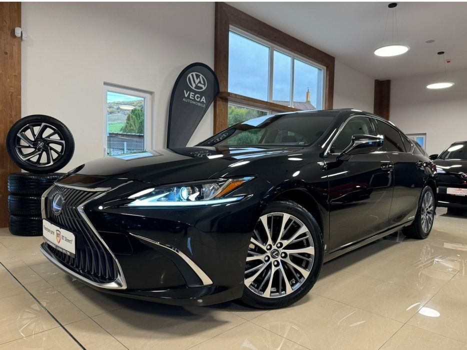 Lexus Seria ES Lexus Es 300h, 2,5 Hibrid, Leasing, TVA Deducibili, Garantie, Rate!