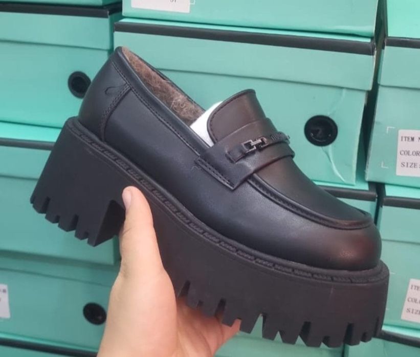 Продам лоферы 4500тг