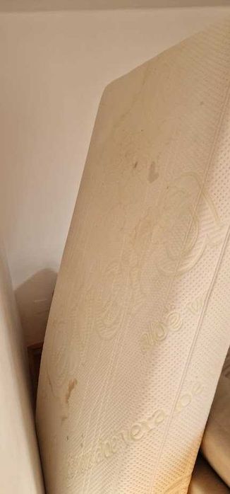 Vând saltea de spumă, 200x100x24 cm