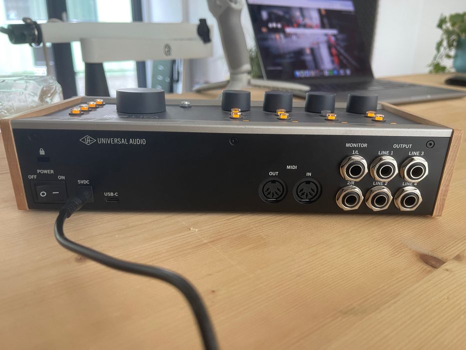Universal Audio Volt476