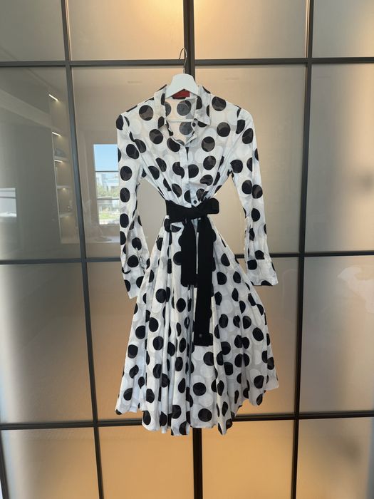 Rochie Carolina Herrera