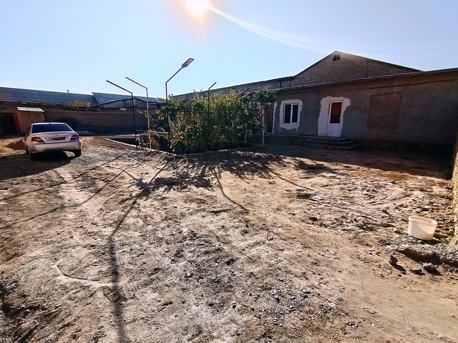 Фарход савхоз Ховли сотилади 6 сутих