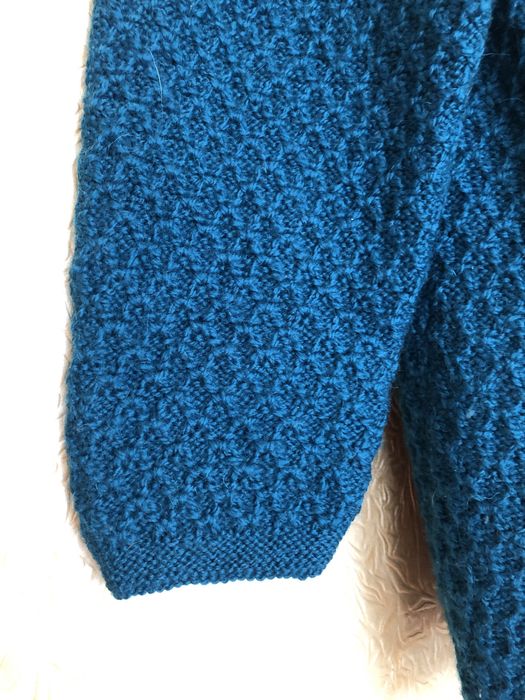 Кофта шерстяная ручная вязка