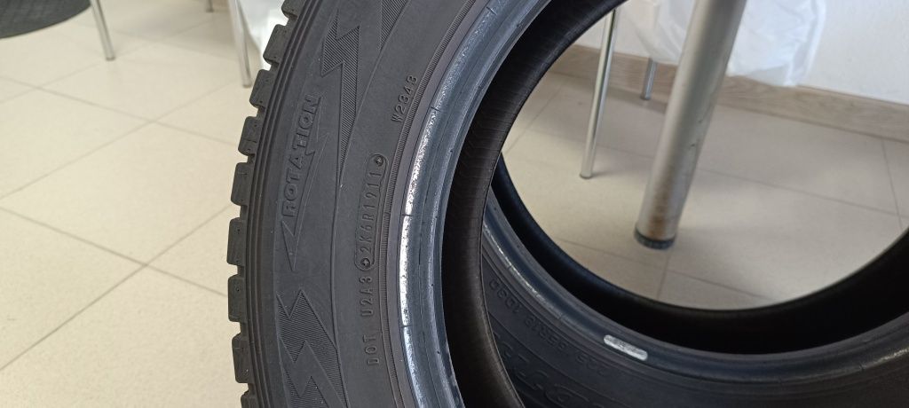 2 бр. Dunlop 225/65/18 зимни 9мм грайфер