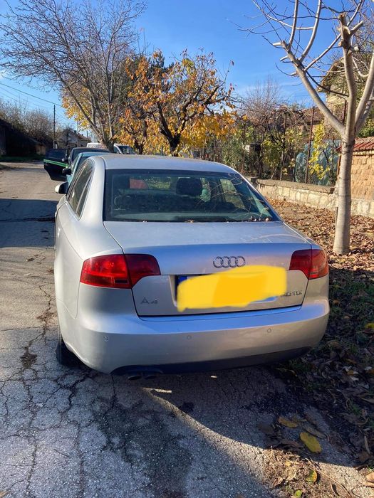 Ауди А4 2.0 дизел 140 к.с. На части