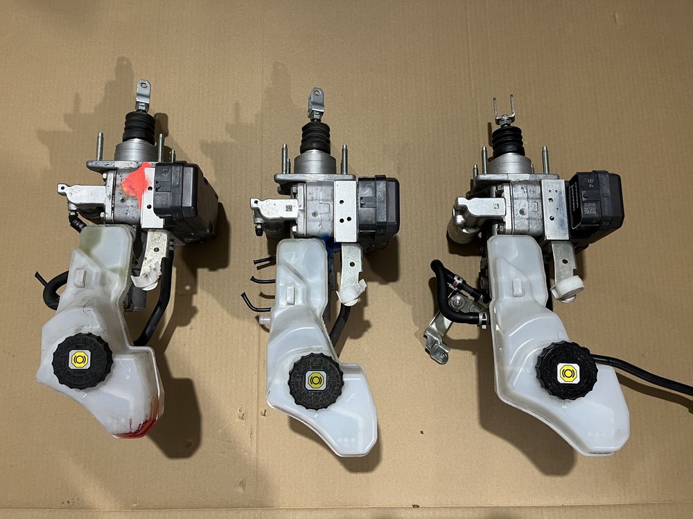 Pompa / Modul / Tulumba frana ABS Toyota Corolla E210 E21 / C-HR