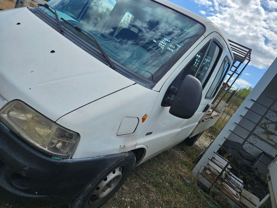 Peugeot Boxer 7 locuri 2.2D puckup 2006