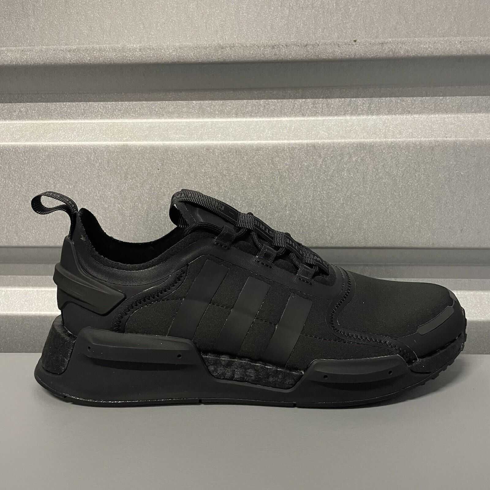 Оригинални маратонки * ADIDAS NMD V3  * EU42, 42.5,43 ,46 2/3