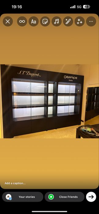 Висок клас модулна витрина с LED –– 1200 лв.