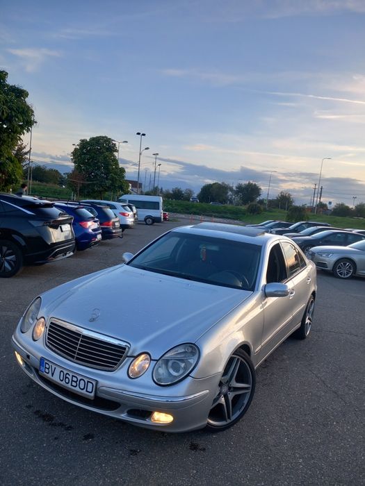 Vînd Mercedes-Benz