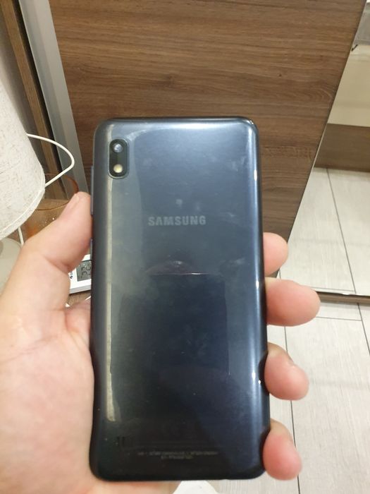 Samsung a10 32 гб на 3 рам