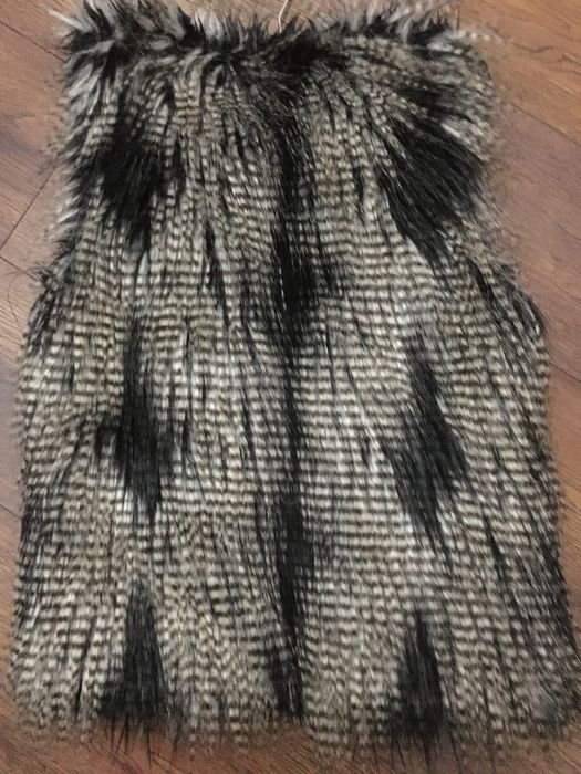 Vesta blana h&m marime s