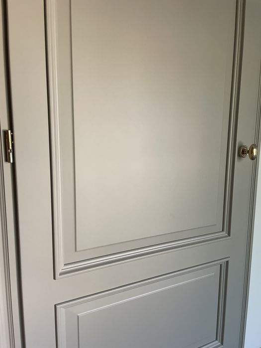 Usa interior lemn masiv