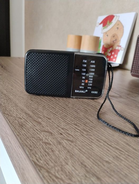 Radio portabil nou! FM&AM. Nou!